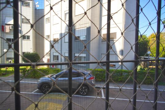 Quarto 3 - Vista de apartamento à venda com 3 quartos, 60m² em Jardim Itu, Porto Alegre