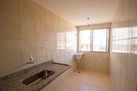 Cozinha de apartamento à venda com 3 quartos, 60m² em  Samambaia Norte (samambaia), Brasília