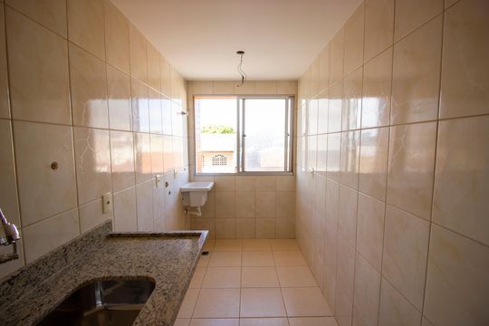 Cozinha de apartamento à venda com 3 quartos, 60m² em  Samambaia Norte (samambaia), Brasília