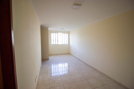 Sala de apartamento à venda com 3 quartos, 60m² em  Samambaia Norte (samambaia), Brasília