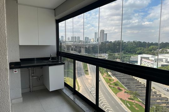 Varanda de apartamento para alugar com 1 quarto, 40m² em Tamboré, Barueri