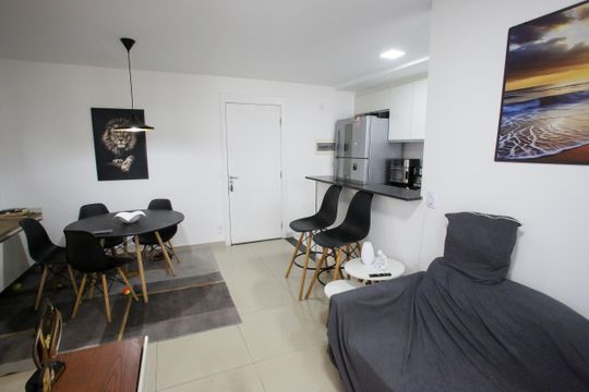 Sala de apartamento à venda com 2 quartos, 58m² em Anil, Rio de Janeiro