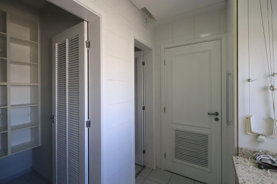 Área de Serviço de apartamento para alugar com 3 quartos, 160m² em Vila Gomes Cardim, São Paulo