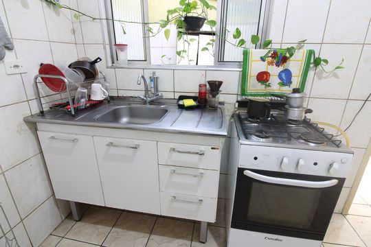 Cozinha de casa de condomínio à venda com 2 quartos, 65m² em Vila Ré, São Paulo