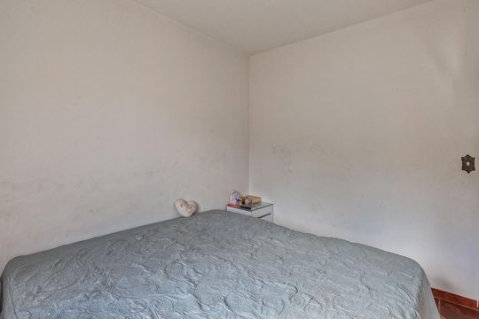 Casa à venda com 4 quartos, 270m² em Jardim Marisa, São Paulo