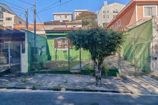 Casa à venda com 4 quartos, 270m² em Jardim Marisa, São Paulo