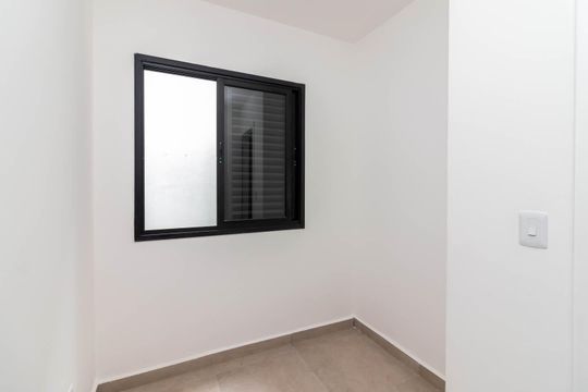 Quarto 2 de apartamento para alugar com 2 quartos, 35m² em Vila Isolina Mazzei, São Paulo