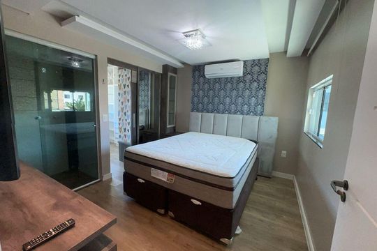 Quarto de casa para alugar com 3 quartos, 100m² em Campeche Central, Florianópolis