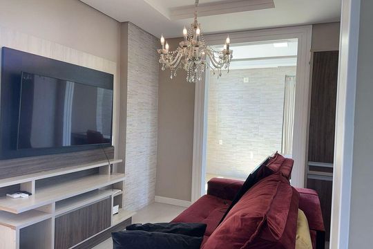 Sala de casa para alugar com 3 quartos, 100m² em Campeche Central, Florianópolis