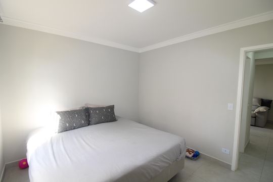 Quarto 1 de apartamento à venda com 2 quartos, 72m² em Vila Amélia, São Paulo
