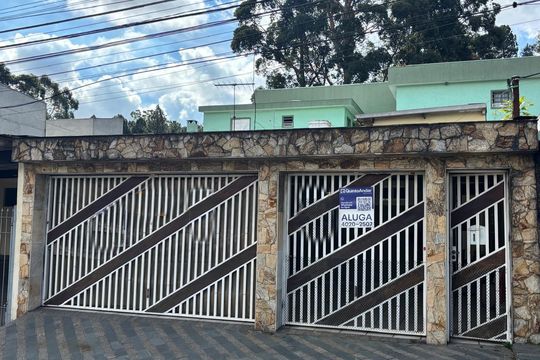 Fachada  de casa à venda com 2 quartos, 274m² em Chácara Sergipe, São Bernardo do Campo