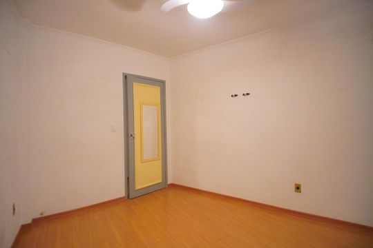 Quarto 1 de apartamento à venda com 2 quartos, 81m² em Centro, São Leopoldo