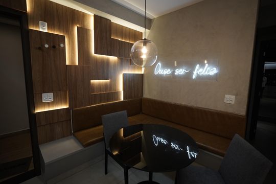 Apartamento à venda com 2 quartos, 61m² em Setor Bueno, Goiânia