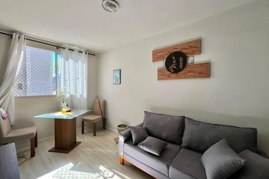Sala de apartamento para alugar com 2 quartos, 52m² em Jardim Nova Europa, Campinas