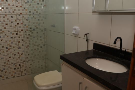 Casa à venda com 3 quartos, 102m² em Residencial Morada dos Ipes, Goiânia