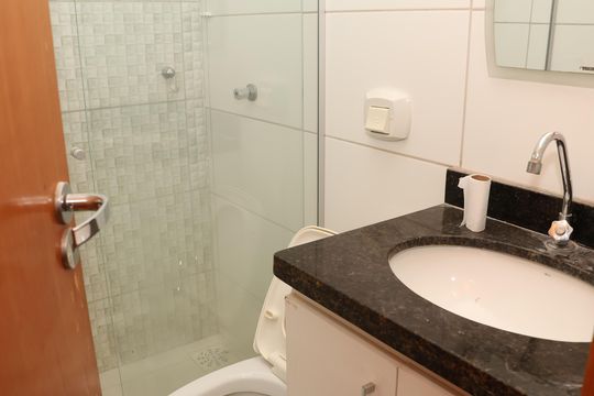 Casa à venda com 3 quartos, 102m² em Residencial Morada dos Ipes, Goiânia