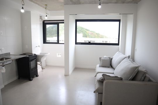 sala de apartamento à venda com 2 quartos, 55m² em Camorim, Rio de Janeiro