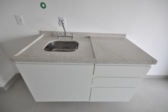 Cozinha de kitnet/studio para alugar com 1 quarto, 26m² em Tucuruvi, São Paulo