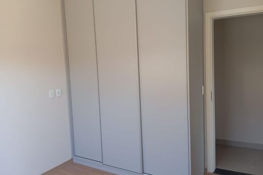 Casa de Condomínio à venda com 3 quartos, 320m² em Chácaras Alpina, Valinhos