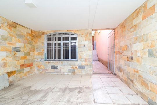 Garagem de casa à venda com 3 quartos, 155m² em Vila Pedroso, São Paulo