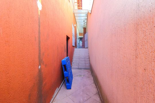 Quintal de casa à venda com 3 quartos, 155m² em Vila Pedroso, São Paulo