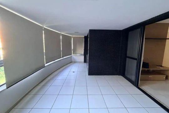 Varanda de apartamento para alugar com 4 quartos, 150m² em Candeal, Salvador