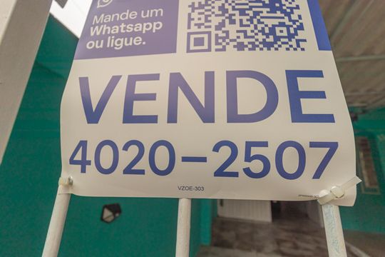 placa de casa à venda com 3 quartos, 250m² em Guajuviras, Canoas