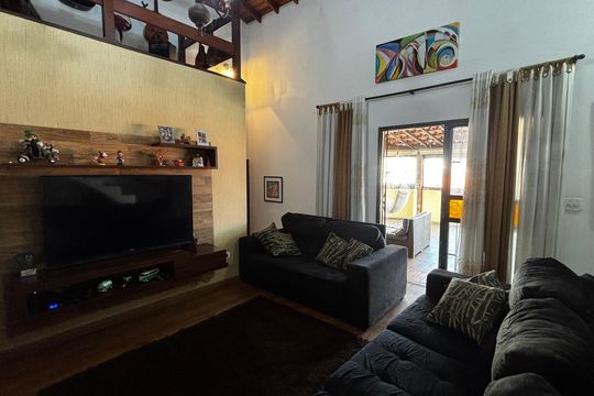 Sala de casa à venda com 3 quartos, 225m² em Jardim Europa, Santo André
