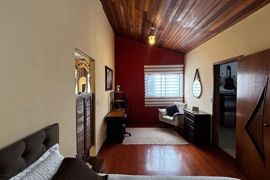 Suite de casa à venda com 3 quartos, 225m² em Jardim Europa, Santo André