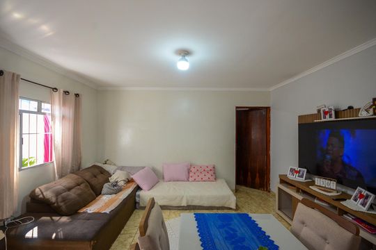 Casa para alugar com 4 quartos, 300m² em Vila Primavera, São Paulo