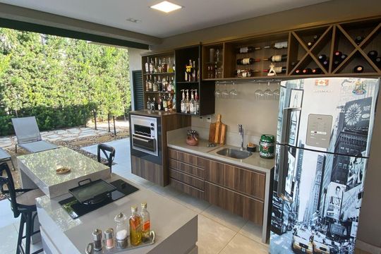 Casa de Condomínio à venda com 4 quartos, 406m² em Swiss Park, Campinas