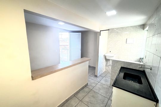 Cozinha  de casa para alugar com 1 quarto, 42m² em Jardim Penha, São Paulo