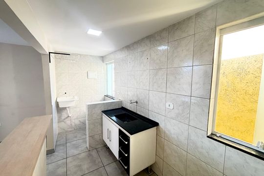 Cozinha de casa para alugar com 1 quarto, 42m² em Jardim Penha, São Paulo