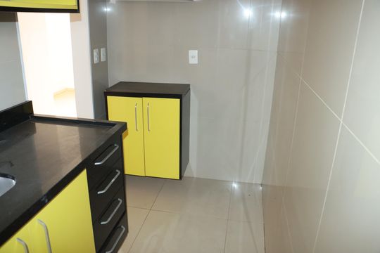 Apartamento para alugar com 2 quartos, 48m² em Petrópolis, Cotia
