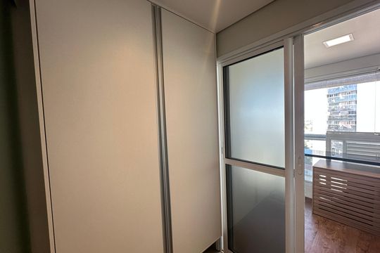 Varanda de apartamento à venda com 2 quartos, 68m² em Empresarial 18 do Forte, Barueri