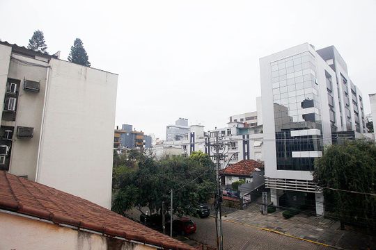 Quarto 1 Vista de apartamento à venda com 2 quartos, 71m² em Auxiliadora, Porto Alegre