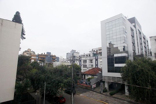 Quarto 2 Vista de apartamento à venda com 2 quartos, 71m² em Auxiliadora, Porto Alegre