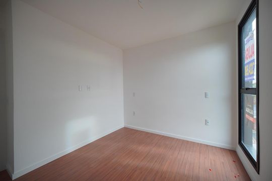 Quarto 2 de apartamento para alugar com 2 quartos, 52m² em Serraria, São José