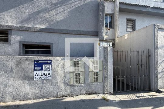 Fachada de casa à venda com 8 quartos, 295m² em Jardim Moreira, Guarulhos