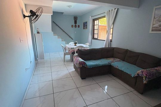 Sala de casa para alugar com 4 quartos, 480m² em São José de Imbassai, Maricá