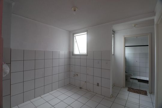 Cozinha e Área de Serviço de apartamento para alugar com 2 quartos, 48m² em Guajuviras, Canoas