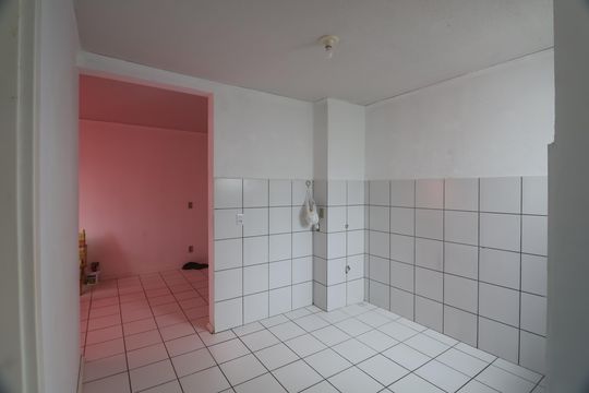 Cozinha e Área de Serviço de apartamento para alugar com 2 quartos, 48m² em Guajuviras, Canoas