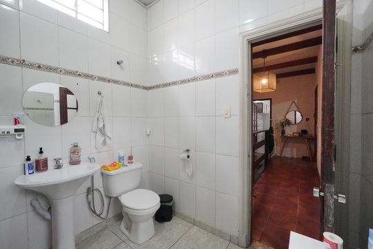 Banheiro de casa à venda com 3 quartos, 180m² em Vila Mariana, São Paulo