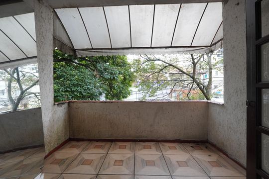 Varanda de casa à venda com 3 quartos, 180m² em Vila Mariana, São Paulo