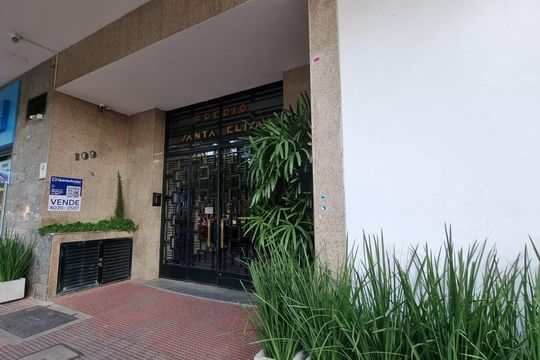 Fachada de apartamento à venda com 1 quarto, 45m² em Vila Buarque, São Paulo
