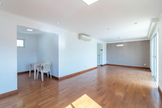 Sala de Estar de apartamento à venda com 2 quartos, 110m² em Lauzane Paulista, São Paulo