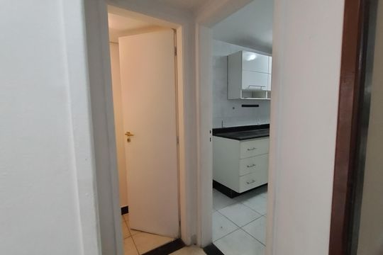Cozinha de casa de condomínio à venda com 2 quartos, 96m² em Taquara, Rio de Janeiro