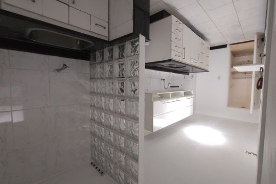 Cozinha de casa de condomínio à venda com 2 quartos, 96m² em Taquara, Rio de Janeiro