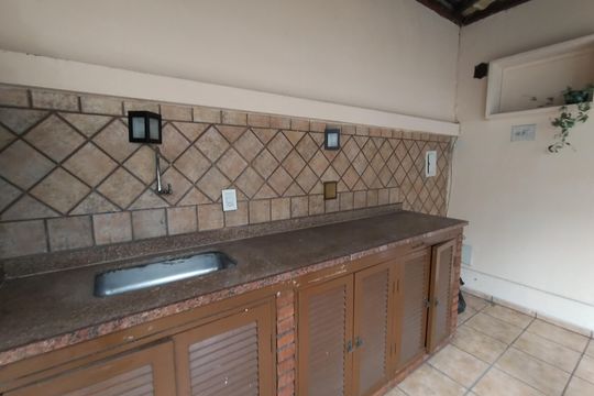 Área comum de casa de condomínio à venda com 2 quartos, 96m² em Taquara, Rio de Janeiro