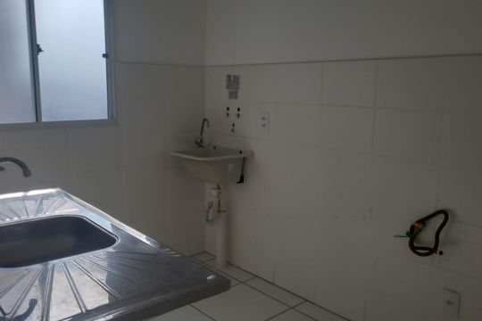 Cozinha de apartamento para alugar com 2 quartos, 47m² em Padre Miguel, Rio de Janeiro